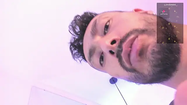 Snapshot of Tom_cooper_ chatting on 09/30/25, 01:16 Tom cooper online show from 09/30/25, 01:16