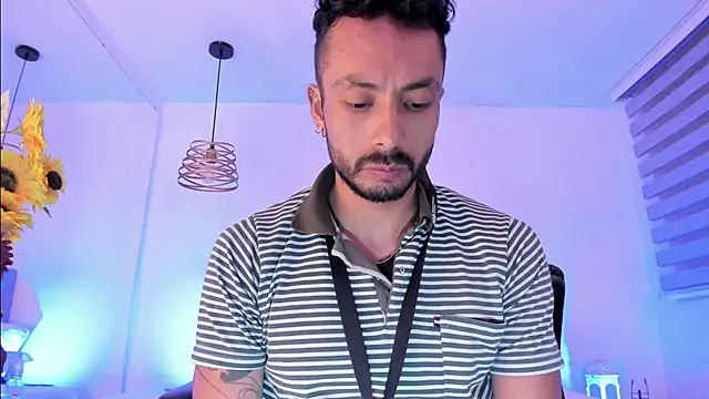 Snapshot of Tom_cooper_ chatting on 10/03/25, 12:13 Tom cooper online show from 10/03/25, 12:13