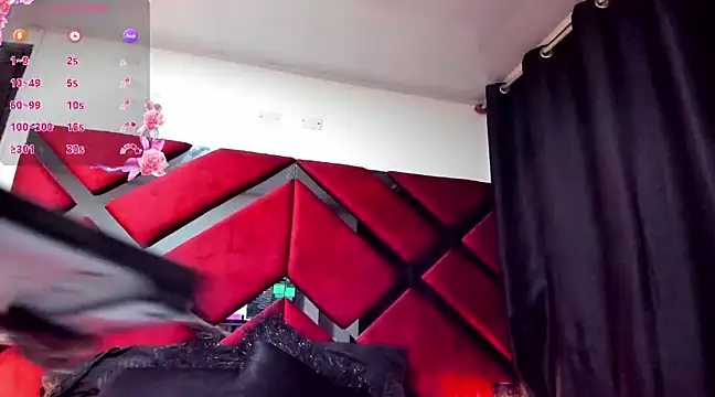 Snapshot of Kendra-Foxxy chatting on 02/17/25, 03:36 Kendra-Foxxy online show from 02/17/25, 03:36