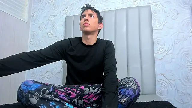 JeanRam18 online show from 02/02/26, 04:38