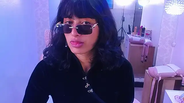 candy lux  online show from 01/11/25, 05:07