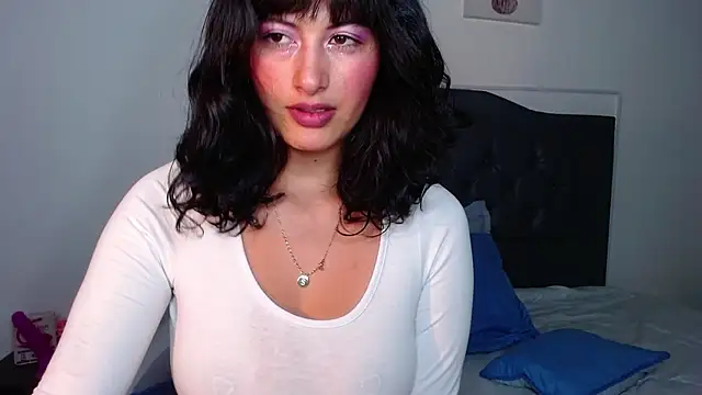 candy lux  online show from 02/25/25, 03:49