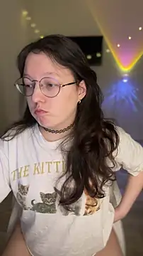 emigooflordXD online show from 02/09/26, 11:03