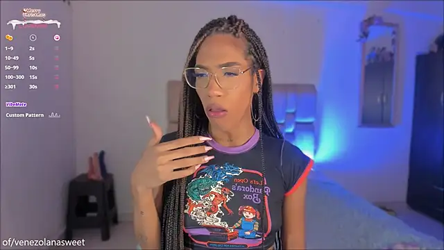 turabbitxx online show from 12/14/24, 11:45