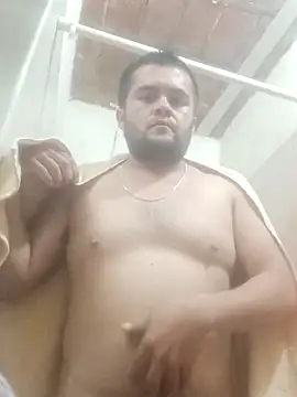 Snapshot of crowten chatting on 12/17/24, 06:02 crowten online show from 12/17/24, 06:02