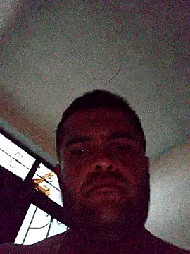 Snapshot of crowten chatting on 10/09/25, 06:11 crowten online show from 10/09/25, 06:11