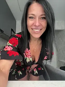 CuteNata online show from 10/03/25, 11:40