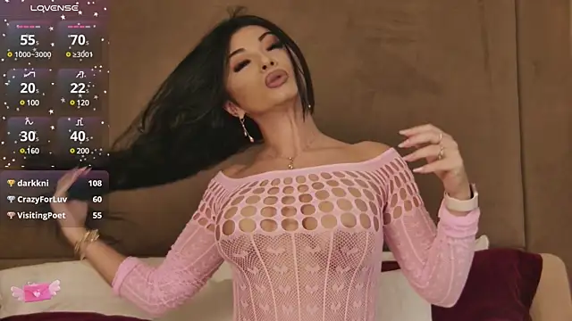 EmilyColle  online show from 01/12/25, 07:43