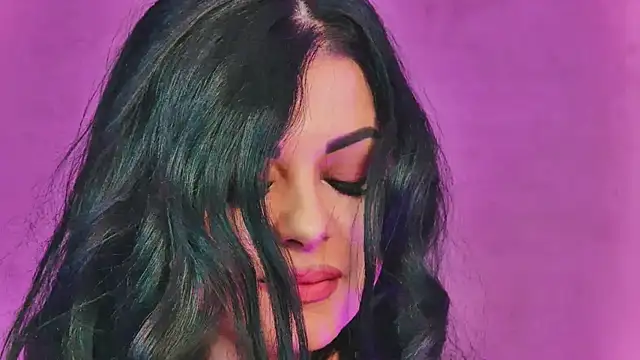 EmilyColle  online show from 03/10/25, 11:10