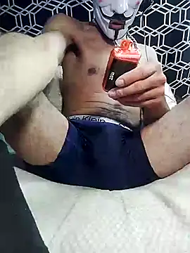 Sir-meltsclearrockzalot online show from 02/08/25, 08:52