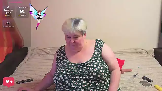 Baunti5555 online show from 11/11/25, 08:47