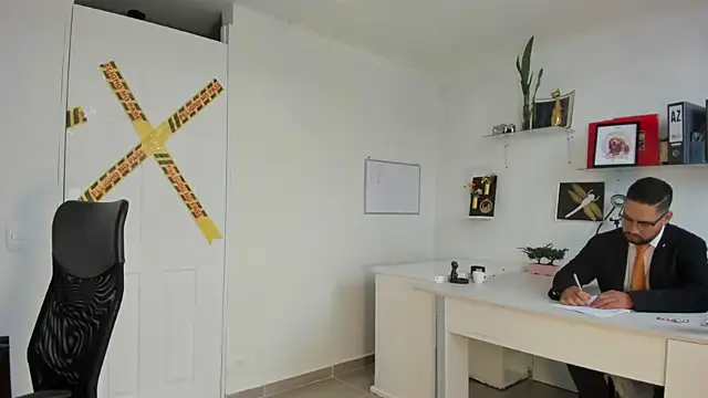 susana monroy online show from 12/16/25, 12:10