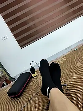 Snapshot of Chan-chan01 chatting on 11/05/25, 03:39 Chan-chan01 online show from 11/05/25, 03:39