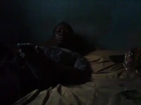 Snapshot of little__joy chatting on 03/21/25, 07:44 little joy online show from 03/21/25, 07:44