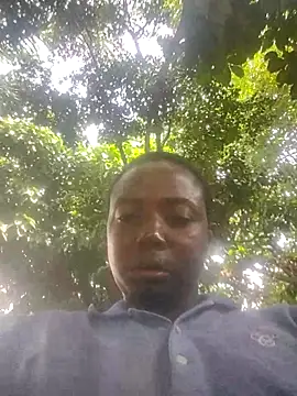 Snapshot of little__joy chatting on 03/21/25, 10:50 little joy online show from 03/21/25, 10:50