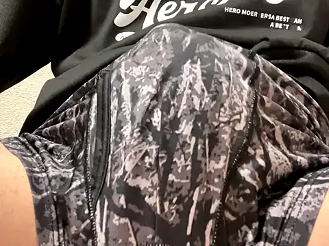 lkun9 online show from 12/02/25, 07:36