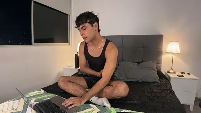 oliversstream online show from 02/03/25, 02:14