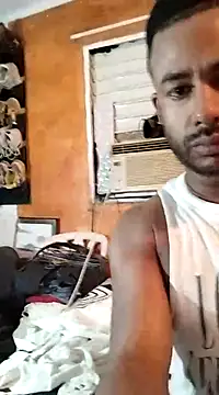 Snapshot of Negroricobaby chatting on 02/27/25, 03:58 Negroricobaby online show from 02/27/25, 03:58