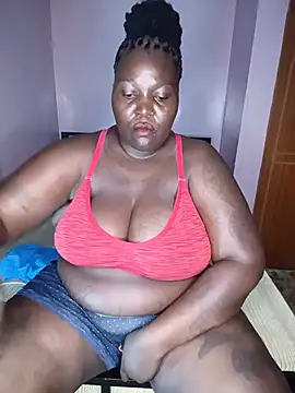 Snapshot of African_Bigass chatting on 05/27/26, 01:08 African Bigass online show from 05/27/26, 01:08