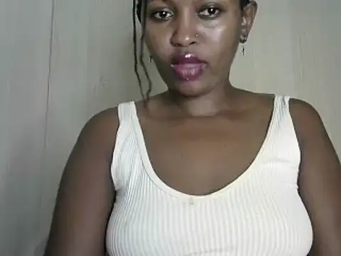 Snapshot of Fancy_kitty chatting on 01/31/25, 01:54 Fancy kitty online show from 01/31/25, 01:54