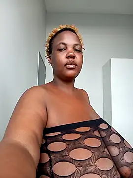 Snapshot of LUSTFULBOOBSS chatting on 03/15/25, 01:18 LUSTFULBOOBSS online show from 03/15/25, 01:18