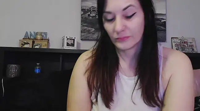 CrystalLakeXO online show from 02/18/25, 06:59