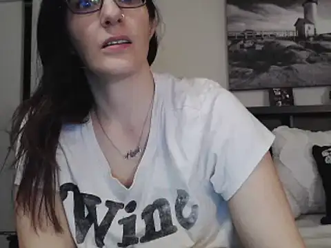 CrystalLakeXO online show from 03/09/25, 10:19