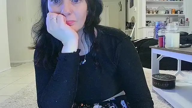 CrystalLakeXO online show from 10/08/25, 04:32