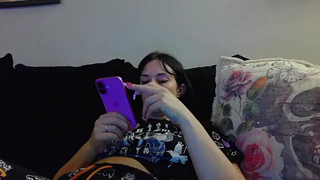 CrystalLakeXO online show from 10/15/25, 05:18