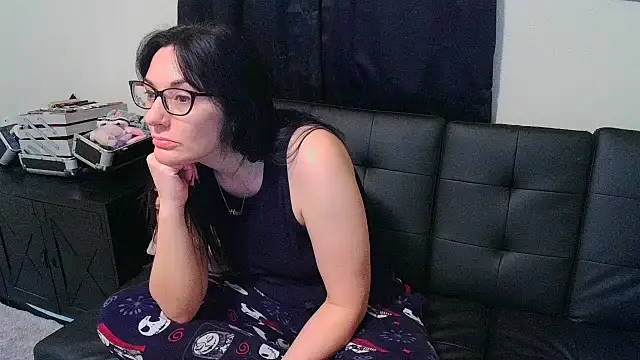 CrystalLakeXO online show from 03/04/26, 09:04