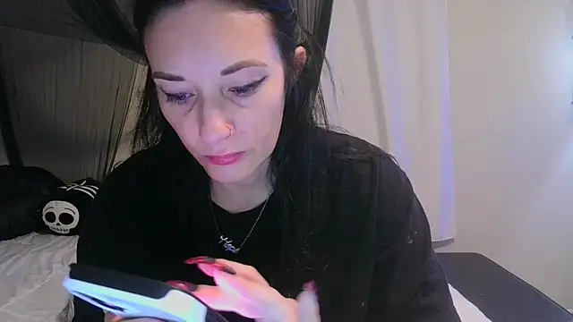 CrystalLakeXO online show from 04/23/26, 10:34