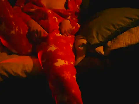 Everydayonli online show from 12/04/25, 04:44