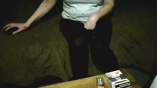 Everydayonli online show from 03/08/26, 09:07