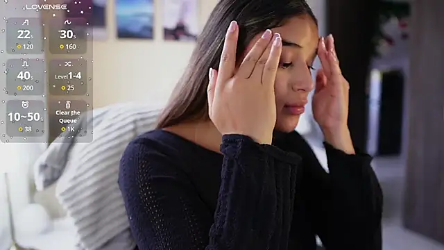 SaraParisi online show from 12/19/25, 10:28