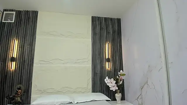 Lesly sexy4u online show from 10/21/25, 11:22