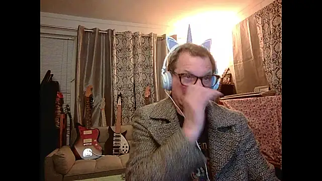 coryassman online show from 01/12/25, 12:33