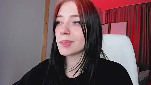 arielabradberry online show from 12/10/24, 07:43