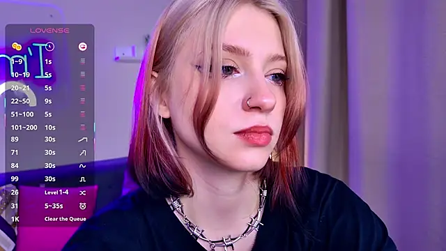 arielabradberry online show from 11/24/25, 02:50