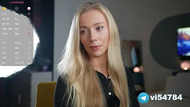 Snapshot of Vika54784 chatting on 01/18/25, 03:38 Vika54784 online show from 01/18/25, 03:38