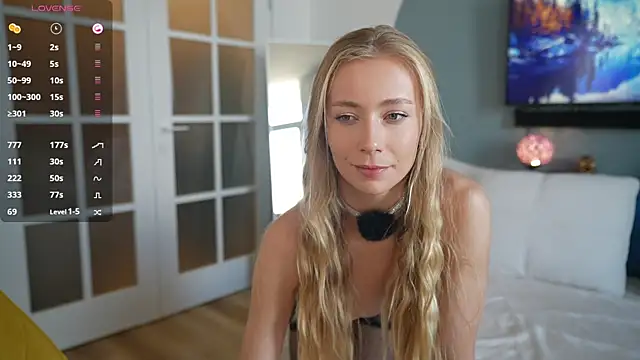 Snapshot of Vika54784 chatting on 02/15/25, 07:38 Vika54784 online show from 02/15/25, 07:38