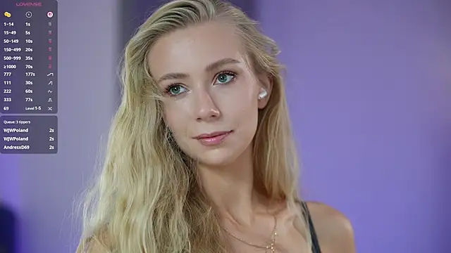 Snapshot of Vika54784 chatting on 09/29/25, 04:50 Vika54784 online show from 09/29/25, 04:50