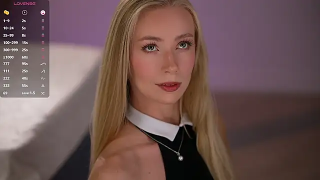 Snapshot of Vika54784 chatting on 11/22/25, 05:39 Vika54784 online show from 11/22/25, 05:39