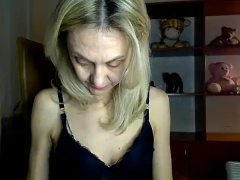 Tanya6547 online show from 12/25/24, 01:51