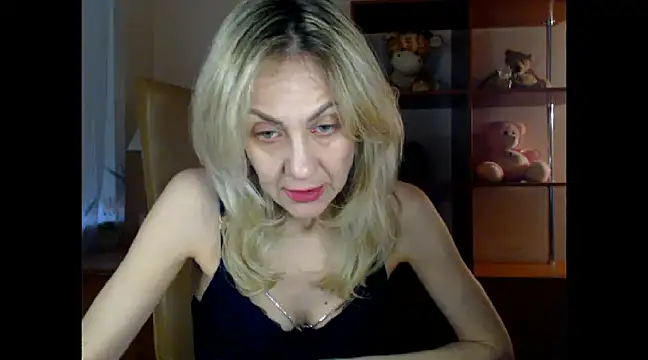 Tanya6547 online show from 03/16/25, 08:54