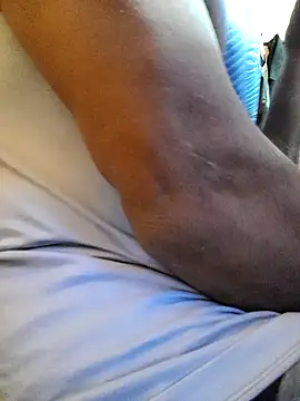 model yesx online show from 12/22/24, 10:38