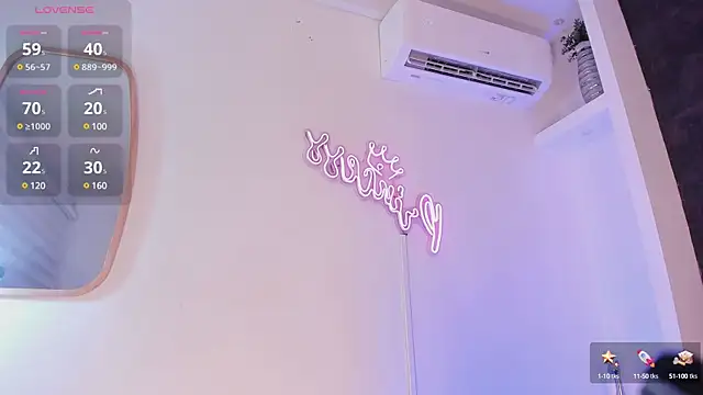 Snapshot of Addison_baker chatting on 02/24/25, 07:30 Addison baker online show from 02/24/25, 07:30