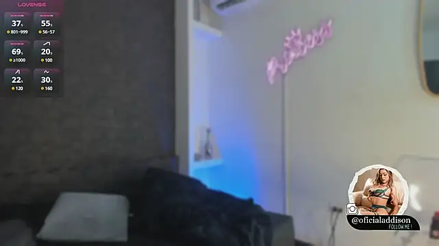 Snapshot of Addison_baker chatting on 02/25/25, 11:11 Addison baker online show from 02/25/25, 11:11