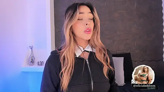 Snapshot of Addison_baker chatting on 03/04/25, 11:00 Addison baker online show from 03/04/25, 11:00