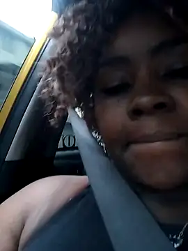 kaorysquirt online show from 09/23/25, 11:02