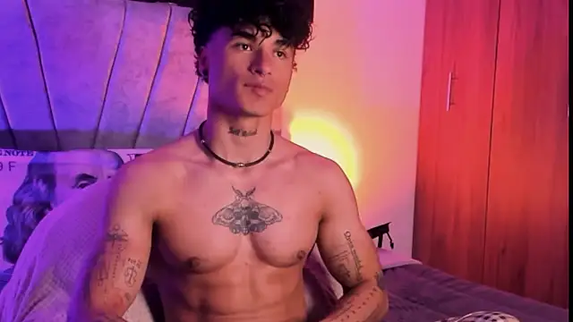 Thomas Fit1 online show from 10/18/25, 09:48